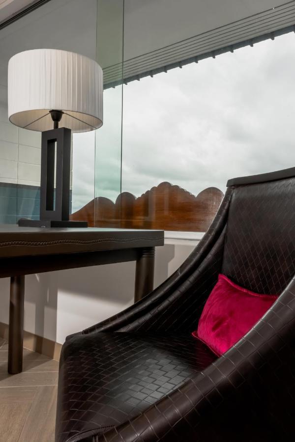 Capricorn Hotel Suva Luaran gambar